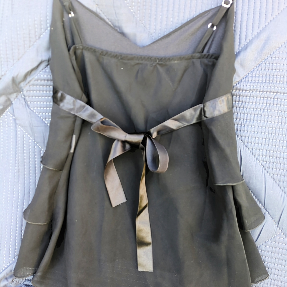 Stylish black polyester camisole